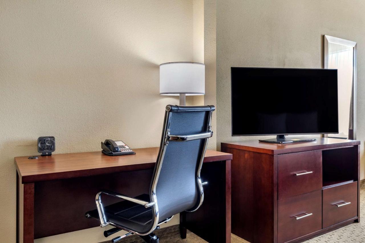 Comfort Suites Waco Near University Area Kültér fotó
